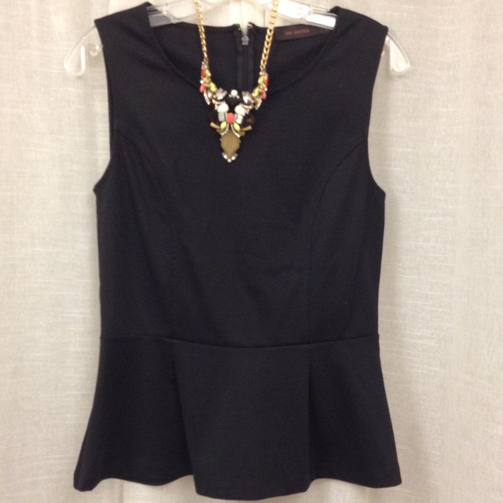 The Limited Black Sleeveless Blouse